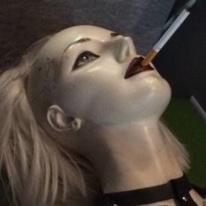 Meet your Posher, Yolanda